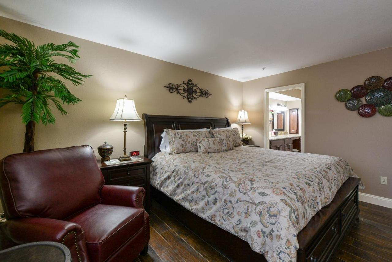 Luxury Condos At Thousand Hills - Heart Of Branson - Beautifully Remodeled - Spacious And Affordable Exterior foto