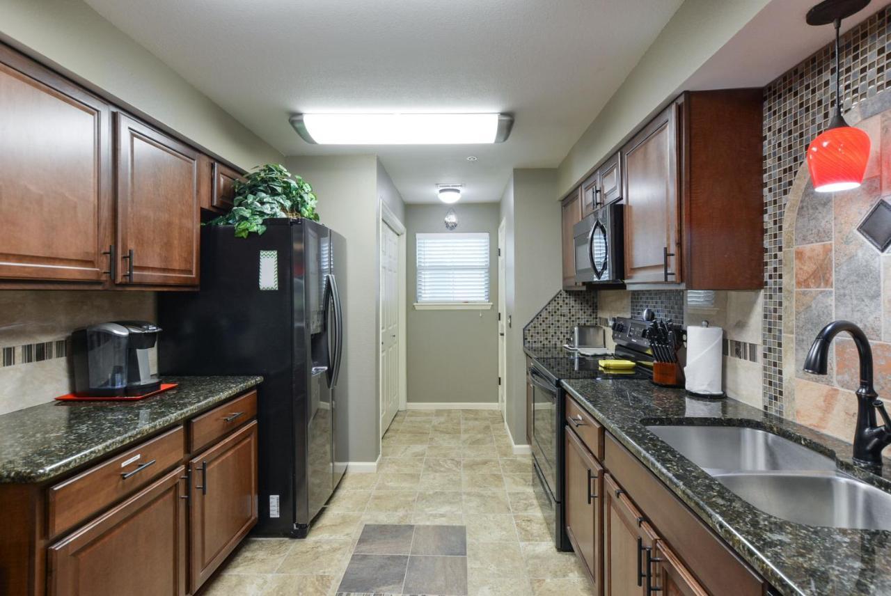 Luxury Condos At Thousand Hills - Heart Of Branson - Beautifully Remodeled - Spacious And Affordable Exterior foto