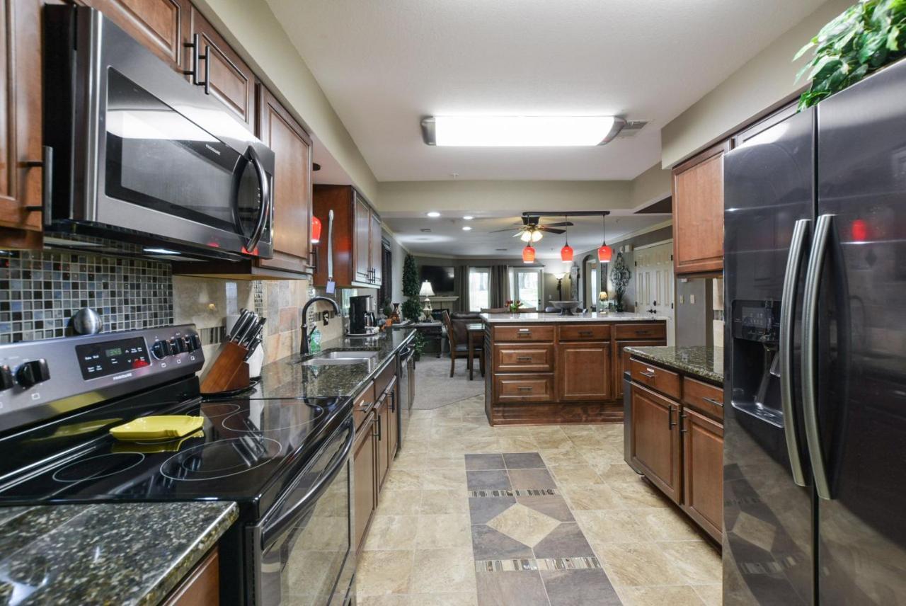 Luxury Condos At Thousand Hills - Heart Of Branson - Beautifully Remodeled - Spacious And Affordable Exterior foto