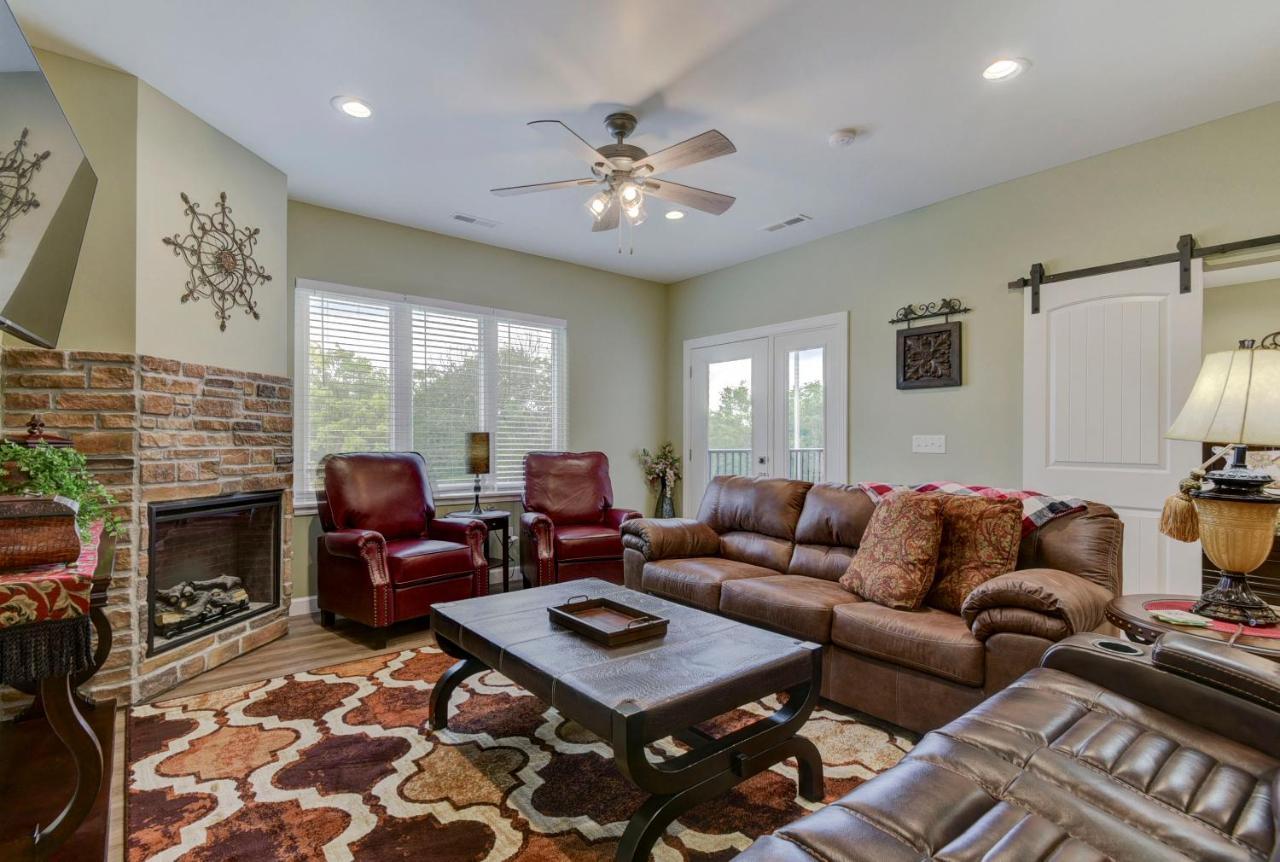 Luxury Condos At Thousand Hills - Heart Of Branson - Beautifully Remodeled - Spacious And Affordable Exterior foto