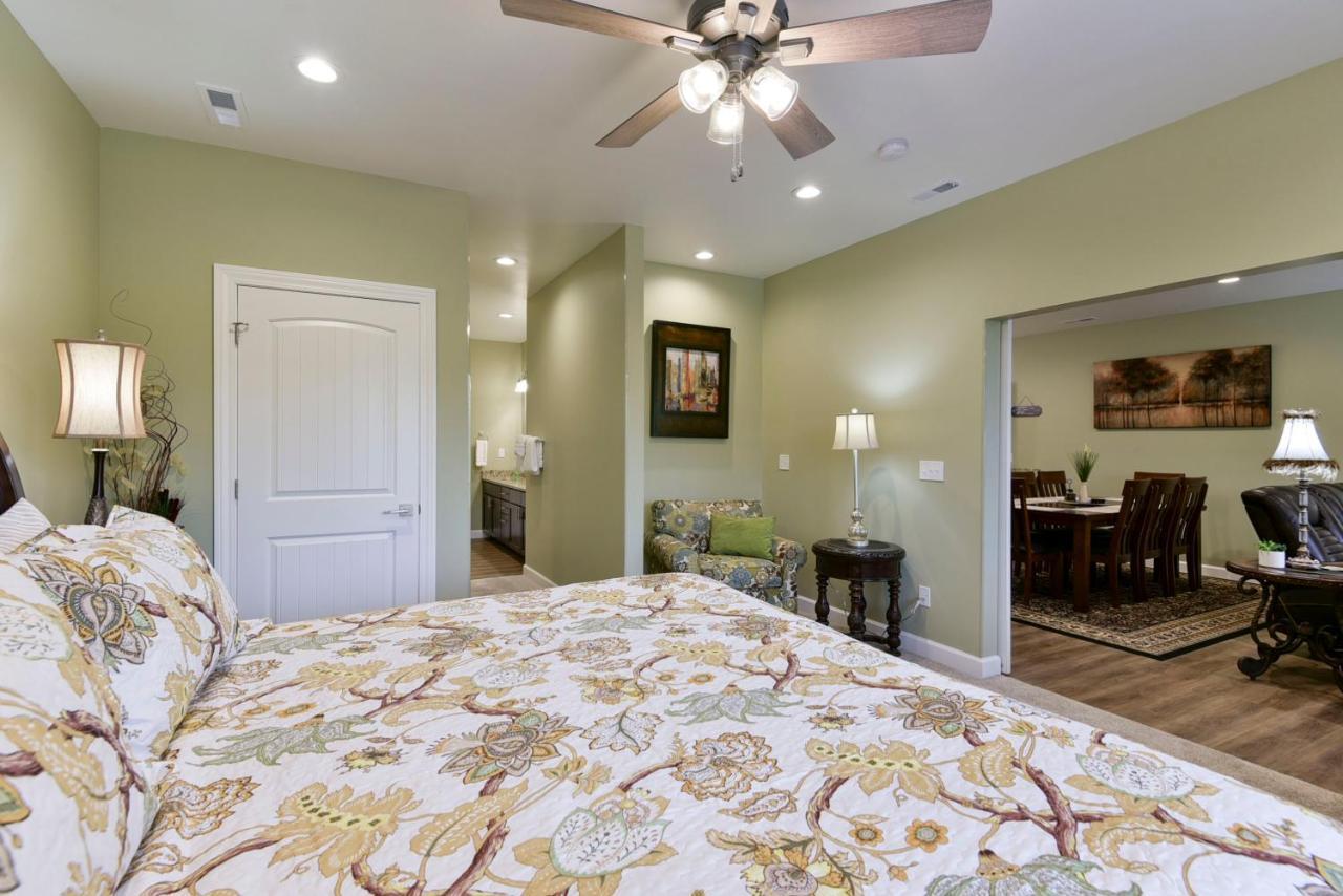 Luxury Condos At Thousand Hills - Heart Of Branson - Beautifully Remodeled - Spacious And Affordable Exterior foto